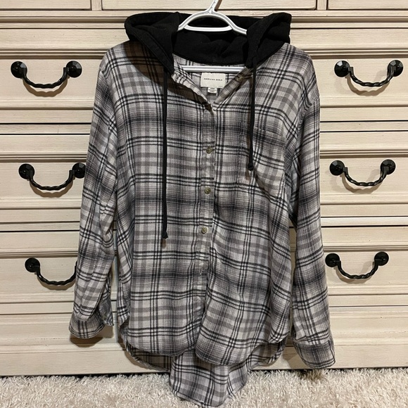 American Eagle Outfitters Tops - 4/$20 💜 American Eagle hooded flannel